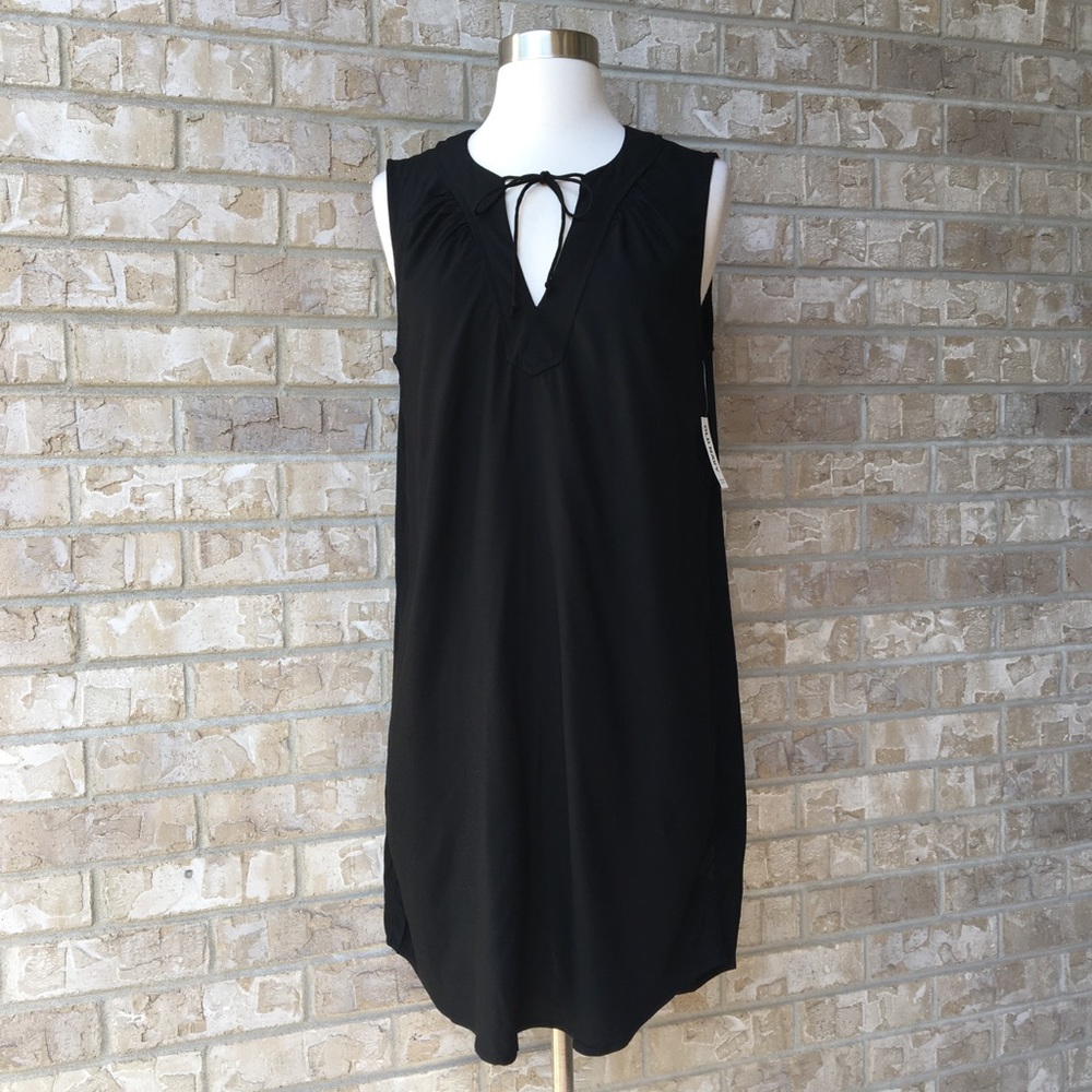 NWT Old Navy Sleeveless High Low Dress Size S 🌸